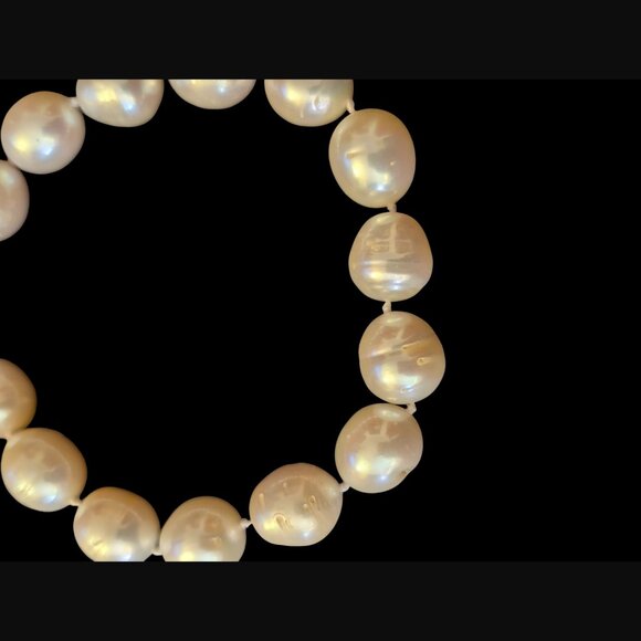 Natural Large Pearl 12.5mm Ball Pave Crystal Ball Clasp 6.75" Bracelet - Picture 12 of 13